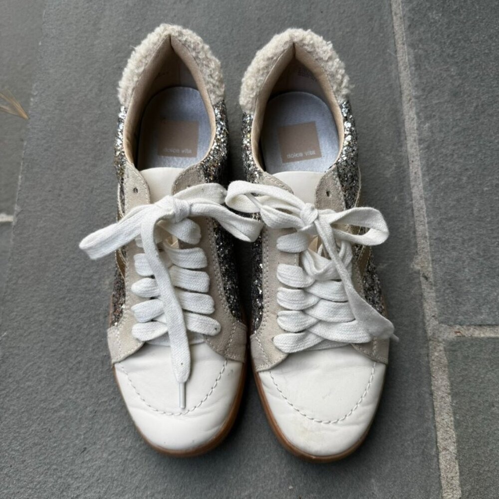 Dolce Vita Womens Plush Sneakers Beige Khaki And Metallic - Size 8.5